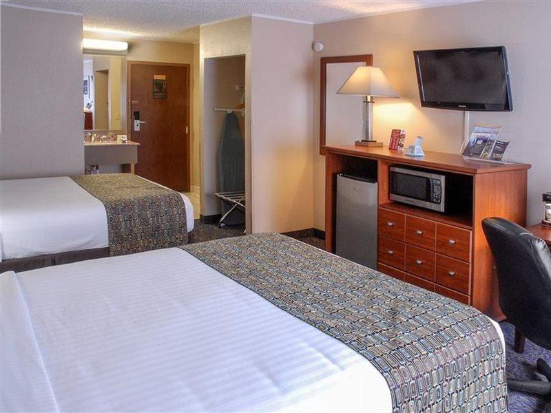 Quality Inn Austintown-Youngstown West Eksteriør bilde