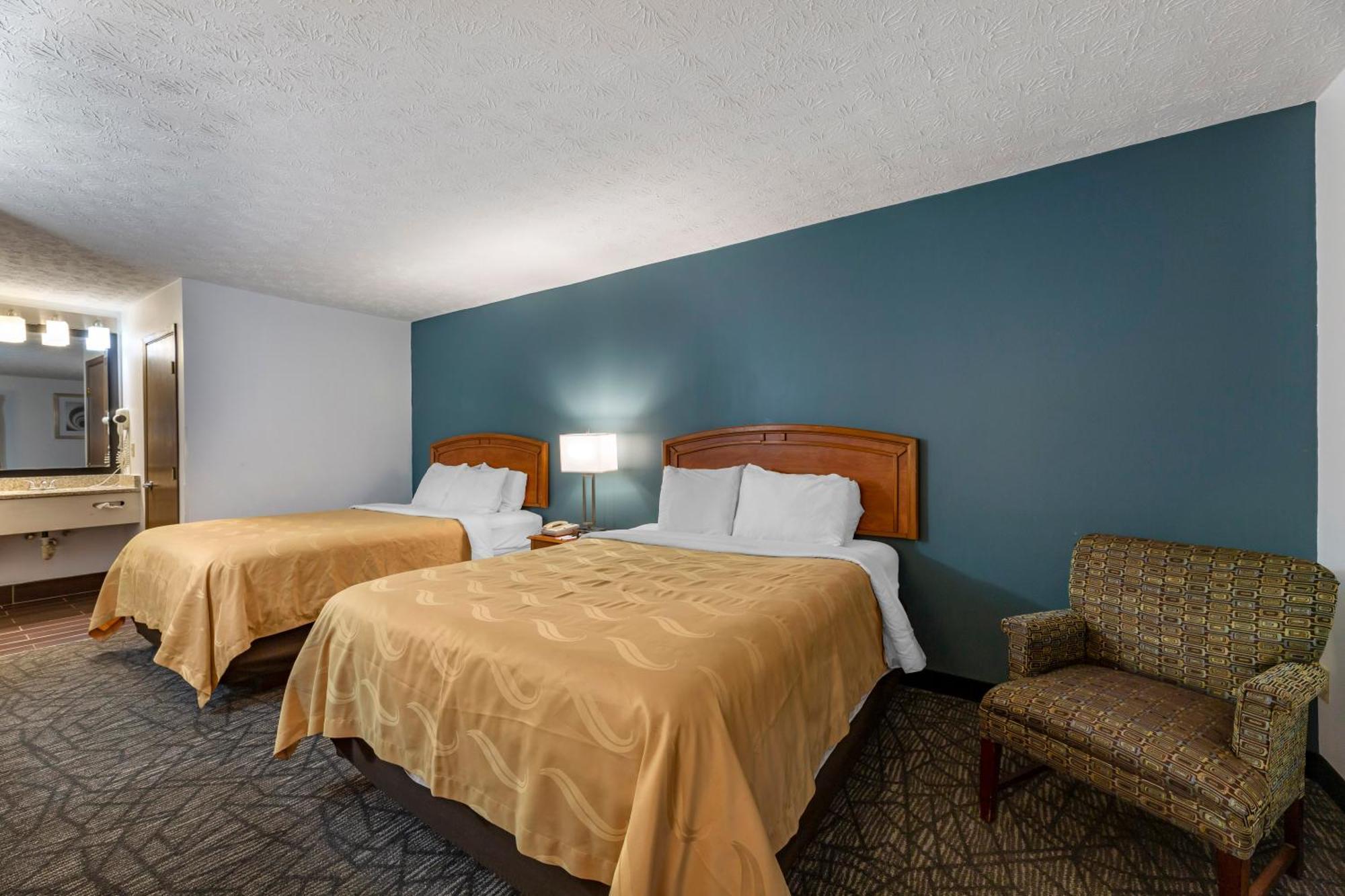 Quality Inn Austintown-Youngstown West Eksteriør bilde